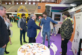 José Ángel Narváez en el estand de Europa FM. Jornadas de Puertas Abiertas de la Universidad de Málaga. Complejo Polideportivo Universitario. Abril de 2018