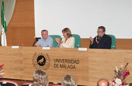 Homenaje a D. Nicolás Castellanos, Presidente de la Asociación Hombres Nuevos. Rectorado de la Universidad de Málaga. Junio de 2006
