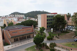 Paraninfo y Pabellón de Gobierno. Campus de El Ejido. Mayo de 2015
