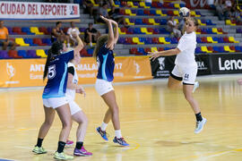 Partido Universidad de Málaga - Universidad de Primorska. Categoría femenina. Campeonato Europeo Universitario de Balonmano. Antequera. Julio de 2017