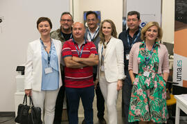 Foto de grupo. Inauguración del I Workshop Red de Cátedras Estratégicas. Edificio de Tabacalera. Mayo de 2018