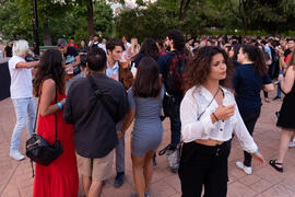 Actuación del grupo musical "Who Killed the DJ". Welcome to UMA. Bienvenida a los alumnos de intercambio internacional de la Universidad de Málaga. Jardín botánico. Octubre de 2019