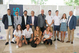 Foto de grupo. Presentación del I curso de verano "Mares de Andalucía". Puerto de Málaga. Julio de 2018