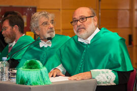 Investidura como Doctor "Honoris Causa" de D. Humberto Maturana Romesín y D. José Gimeno Sacristán por la Universidad de Málaga. Facultad de Derecho. Noviembre de 2010