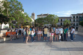 Visita guiada por el centro histórico. Olimpiada Española de Economía, Fase Nacional. Plaza de la Merced. Málaga. Junio de 2015