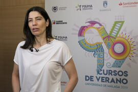 Elena Neira. Curso "Las series televisivas: anatomía de un monstruo". Cursos de verano 2019 de la Universidad de Málaga. Marbella. Julio de 2019