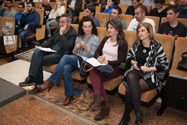Público asistente a la conferencia de José María Gay de Liébana "La economía y las cuentas del fútbol europeo". Paraninfo. Abril de 2016