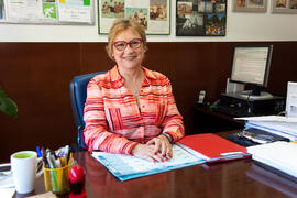 Retrato de Carmen Roberto Pérez, directora de la Escuela Infantil Francisca Luque. Campus de Teatinos. Mayo de 2014