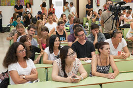Asistentes al acto de graduación del alumnado del CIE de la Universidad de Málaga. Centro Internacional de Español. Julio de 2015