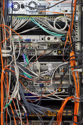 Ordenador. Sala de ordenadores del Servicio Central de Informática. Campus de Teatinos. Marzo de 2014