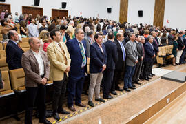 Asistentes al homenaje a los jubilados y al personal que cumple 25 años de servicio en la UMA. Paraninfo. Mayo 2015