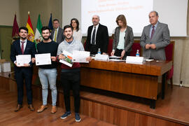 Entrega de la certificación "Alumno One". Facultad de Ciencias Económicas y Empresariales. Diciembre de 2019