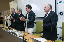 Acto de la Fundación Lágrimas y Favores. Entrega de los Premios de Investigación de la Cátedra de Estudios Cofrades. Rectorado. Abril de 2019