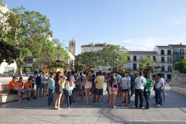 Visita guiada por el centro histórico. Olimpiada Española de Economía, Fase Nacional. Plaza de la Merced. Málaga. Junio de 2015