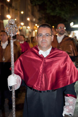 Representante de la Universidad de Málaga en el desfile procesional de la Hermandad de los Estudiantes. Abril de 2014