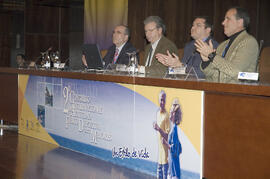 Acto de Clausura del 2º Congreso Internacional de Actividad Físico-Deportiva para Mayores de la Universidad de Málaga. Palacio de Ferias y Congresos de Málaga. Marzo de 2007