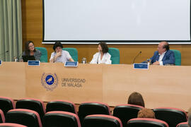 Mesa redonda. Curso "La ciudad como arquetipo. Literatura, historia y arte. Europa y América". Edificio del Rectorado. Septiembre de 2018