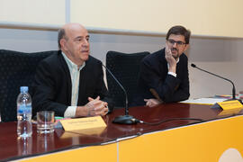 Carlos Gómez Agustí y Alberto Fernández Veiga. Presentación Institucional. V Foro Arquia/Próxima 2016: Futuro Imperfecto. Paraninfo. Octubre de 2016