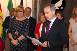 Toma de posesión de nuevos decanos, directores de centro y defensores de la Comunidad Universitaria. Rectorado. Junio de 2012