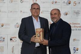 José Emilio Villena y Eugenio Luque. Homenaje al personal jubilado de la Facultad de Ciencias Económicas y Empresariales. Campus de El Ejido. Septiembre de 2022
