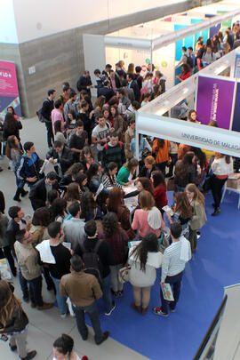 I Feria de Empleo de la Universidad de Málaga. Complejo de Estudios Sociales y de Comercio. Abril 2015