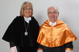 Retratos de D. Juan Jiménez Aguilar como Doctor "Honoris Causa" por la Universidad de Málaga. Junio de 2009