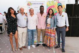 Foto de grupo en el Festival Benéfico de los Baños del Carmen. Cursos de Verano de la Universidad de Málaga. Málaga. Julio de 2018