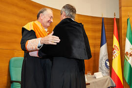 Teodomiro López y Jorge Martínez-Vázquez en su investidura como Doctor "Honoris Causa" por la Universidad de Málaga. Edificio del Rectorado. Julio de 2025
