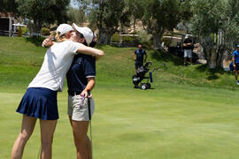 Golfistas se felicitan en el Campeonato Europeo de Golf Universitario. Antequera. Junio de 2019