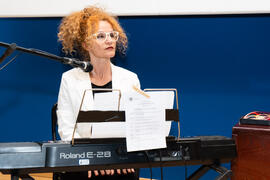 Actuación del grupo musical "Boleros Imperfectos". Graduación del curso del Aula de Mayores de la Universidad de Málaga. Paraninfo. Junio de 2019