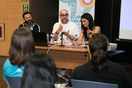 Mesa redonda: «Juego de tronos, la criatura que llegó del frío». Curso "Las series televisivas: anatomía de un monstruo". Cursos de verano 2019 de la Universidad de Málaga. Marbella. Julio de 2019