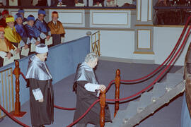 Investidura como Doctor "Honoris Causa" de D. Manuel Alcántara por la Universidad de Málaga. Teatro Cervantes. Noviembre de 2000