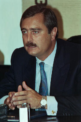 Firma de convenio de Banesto con la Universidad de Málaga. Febrero de 1991