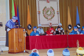 Investidura como Doctor "Honoris Causa" de D. Jacques-Louis Lions por la Universidad de Málaga. Teatro María Cristina. Enero de 1994