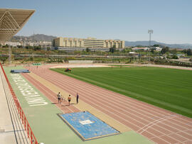 Pista de Atletismo. Complejo Polideportivo Universitario. Mayo de 2008