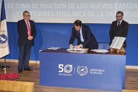 Toma de posesión de Jesús Molina Gómez como profesor titular del Área de Comercialización e Investigación de Mercados de la Universidad de Málaga. Paraninfo. Diciembre de 2022