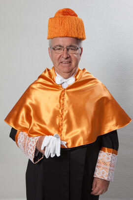 Retratos de D. Juan Jiménez Aguilar como Doctor "Honoris Causa" por la Universidad de Málaga. Junio de 2009