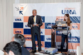 Nombramiento de la Cofradía de los Estudiantes como miembro de honor de la Asociación de Antiguos Alumnos de la Universidad de Málaga. Foro Alumni-UMA. Mayo 2014