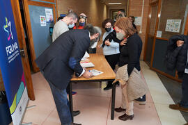 Momentos previos a la conferencia "Dialogando" con Raquel Haro. Facultad de Psicología y Logopedia de la Universidad de Málaga. Febrero de 2022