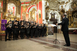 Concierto de Navidad de la Coral Sancti Petri homenaje a la Facultad de Económicas. Iglesia de los Mártires. Diciembre de 2015