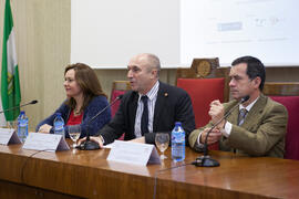 María del Mar Martín, Eugenio Luque y Enrique Nadales en la inauguración del VII Reto Gestalentum 20x10. Facultad de Ciencias Económicas y Empresariales. Marzo 2016