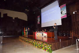 Conferencia de Gonzalo Musito. 3º Congreso Internacional de Actividad Físico-Deportiva para Mayores de la Universidad de Málaga. Palacio de Ferias y Congresos de Málaga. Marzo de 2009