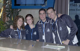 Entrega de acreditaciones y documentación. 2º Congreso Internacional de Actividad Físico-Deportiva para Mayores de la Universidad de Málaga. Palacio de Ferias y Congresos de Málaga. Marzo de 2007
