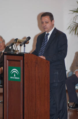 Entrega de distinciones por el Día de Andalucía. Escuela Técnica Superior de Ingeniería Informática. Febrero de 2007
