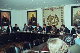 Firma de convenio de Banesto con la Universidad de Málaga. Febrero de 1991
