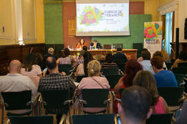 María José Santiago y José María Gimeno. Curso "La nueva contratación pública". Cursos de Verano de la Universidad de Málaga. Málaga. Julio de 2018