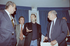 Investidura como Doctor "Honoris Causa" de D. Manuel Alcántara por la Universidad de Málaga. Teatro Cervantes. Noviembre de 2000