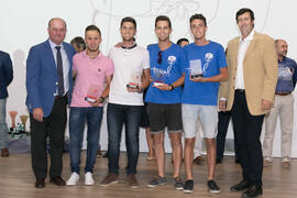 Entrega de trofeos en la Gala del Deporte Universitario 2017. Escuela Técnica Superior de Ingeniería de Telecomunicaciones. Junio de 2017