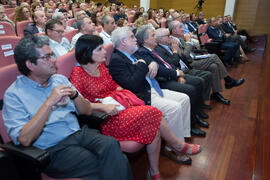 Asistentes a la conferencia de Mario Vargas Llosa. Curso "La ciudad como arquetipo. Literatura, historia y arte. Europa y América". Edificio del Rectorado. Septiembre de 2018