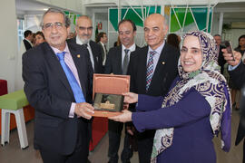 Inauguración de la Oficina de la Universidad de Sharjah, Emiratos Árabes. Jardín Botánico. Noviembre de 2015